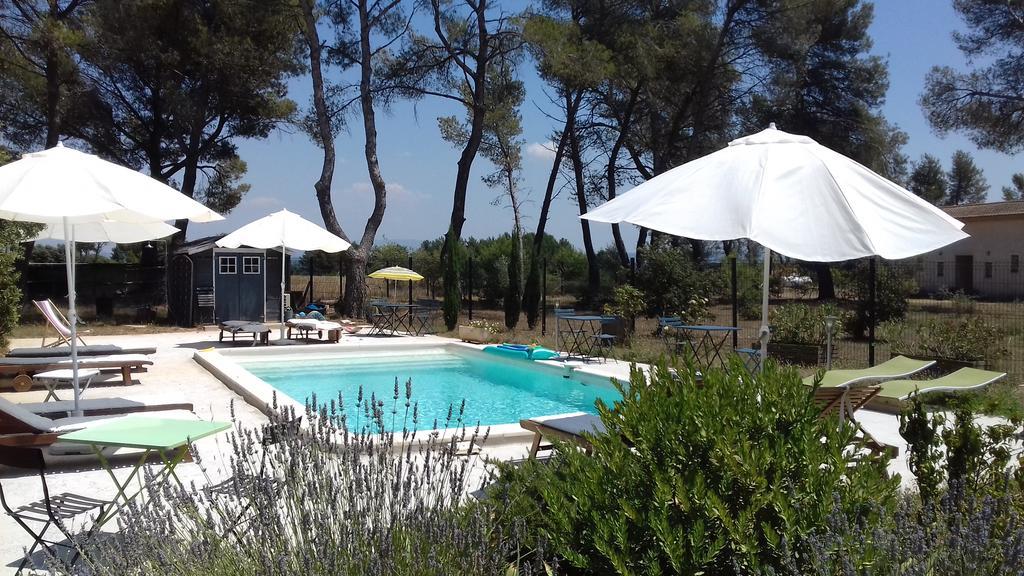 La Coudouliere Hotel Saint-Rémy-de-Provence Buitenkant foto
